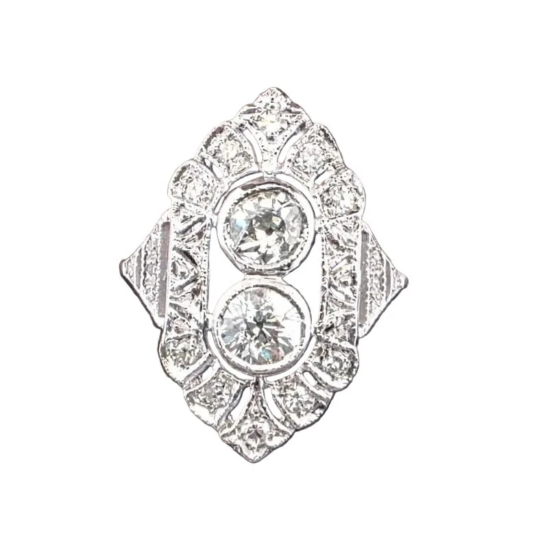 Jewelry from €1,000 to €3,000